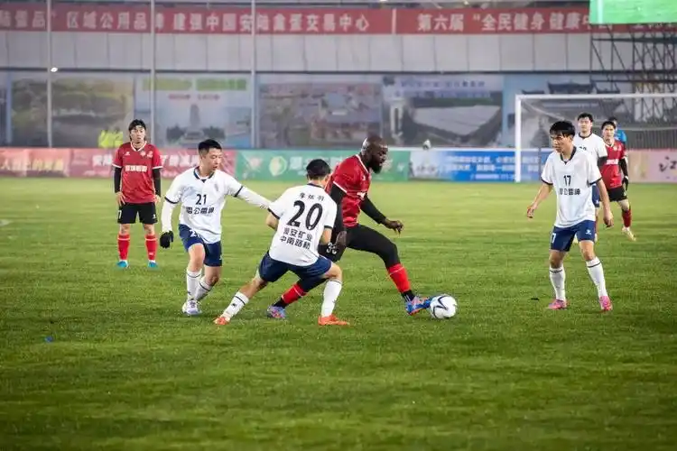 荷兰甲级联赛：乌得勒支 VS 特温特